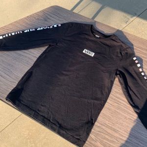 Checkered black vans long tee ⭐️⭐️